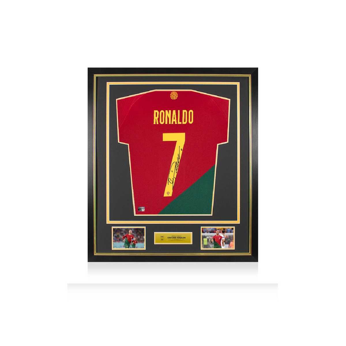 Maillot officiel signé par Cristiano Ronaldo - Portugal 2022-23 - Official  FIFA Store