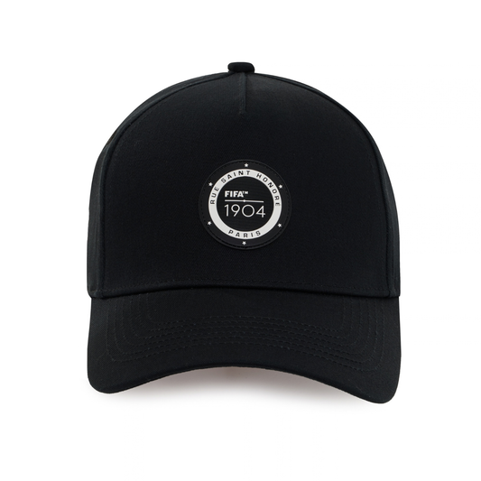 Gorra negro obsidiana con escudo «FIFA 1904»