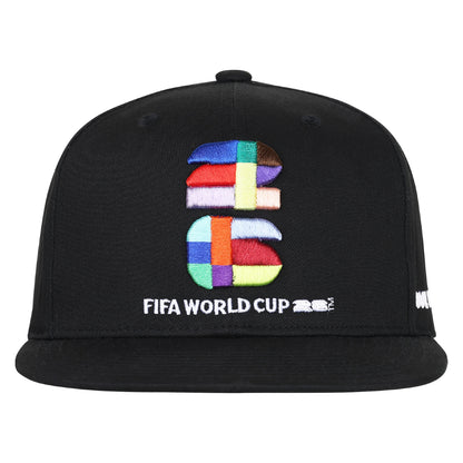 Boné de Aba Reta com Emblema da Copa do Mundo da FIFA 2026™
